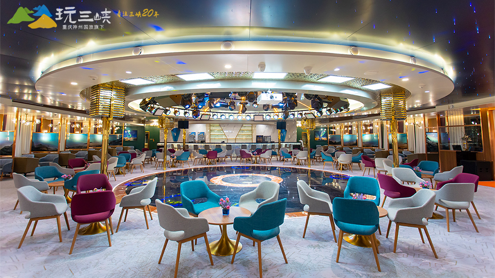 手绘风格的长江三峡地图